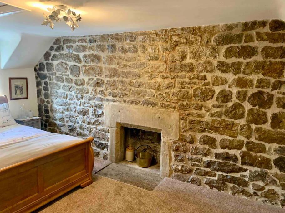 Gorgeous Cozy Cottage With A Heritage Feel, Walks, Pubs & Wood Burner Tideswell Eksteriør bilde