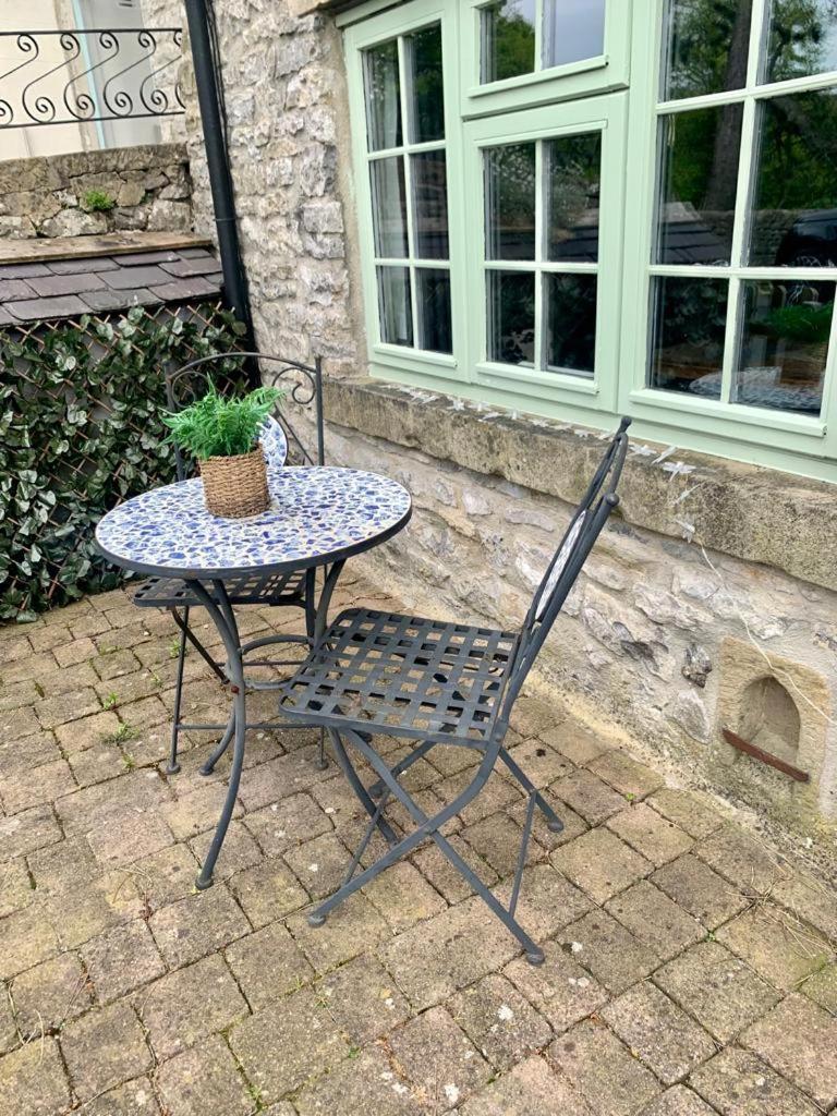 Gorgeous Cozy Cottage With A Heritage Feel, Walks, Pubs & Wood Burner Tideswell Eksteriør bilde